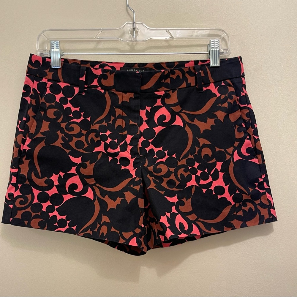 ANN TAYLOR Petite Devin Fit Tulip Shorts - Picture 1 of 8